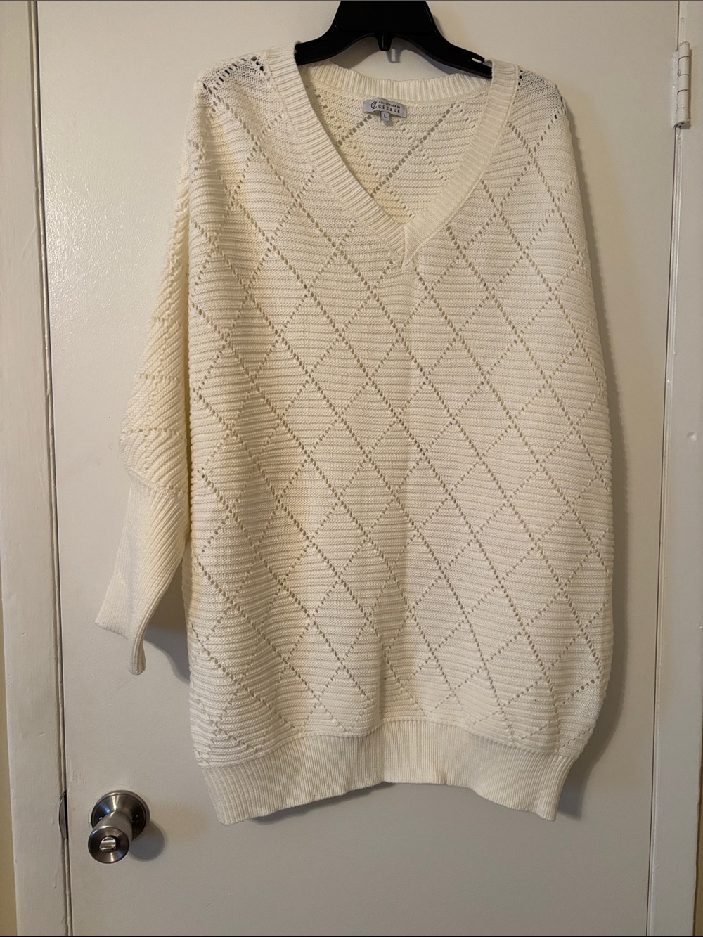 Cream V-Neck Knit Sweater Oversized 3/4 Sleeve
